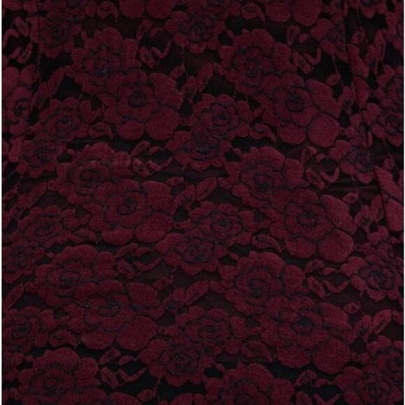 Torrid NWT Women's L Whimsigoth Romantic Velvet Rose Mesh Fit & Flare Wine Top - Picture 8 of 9